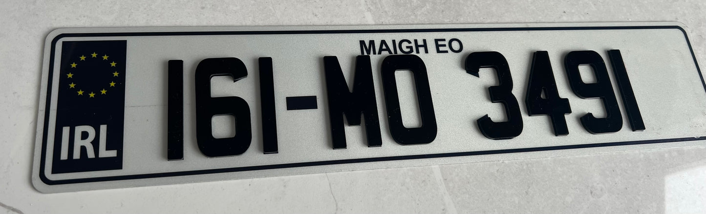 4D 70mm Gloss Black Number Plates
